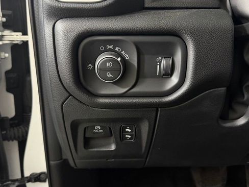 Used 2023 RAM 1500 Big Horn AWD/4WD image 15