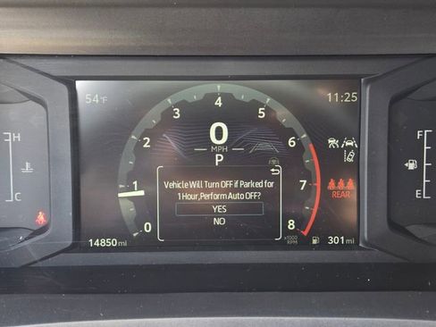 Certified 2025 Toyota Tacoma SR5 image 21