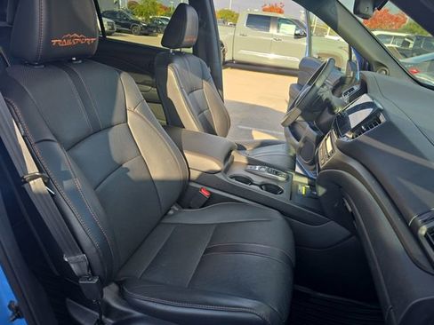 Used 2024 Honda Passport TrailSport image 10