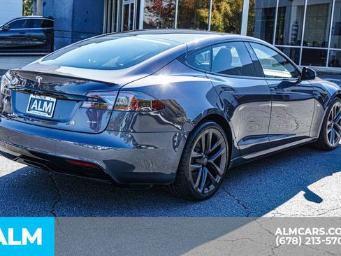 Used 2021 Tesla Model S Plaid image 6