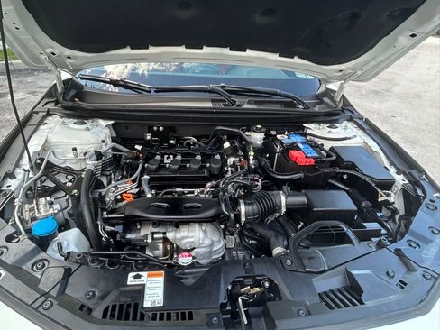 Used 2023 Honda Accord EX image 31