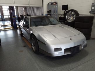 Used 1986 Pontiac Fiero GT video 3