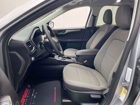 Used 2022 Ford Escape SE w/ Cold Weather Package AWD/4WD image 14