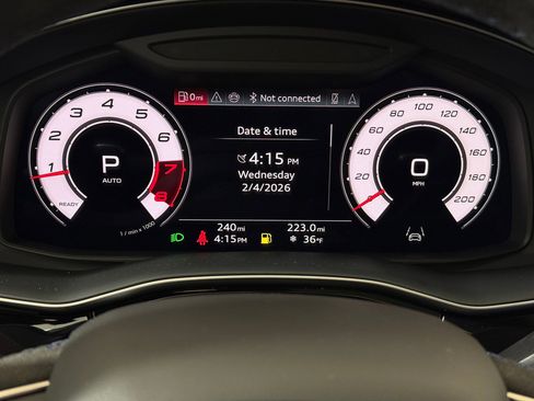 Used 2026 Audi RS Q8 performance image 19