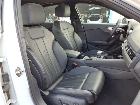 Used 2024 Audi A4 2.0T Premium Plus image 11