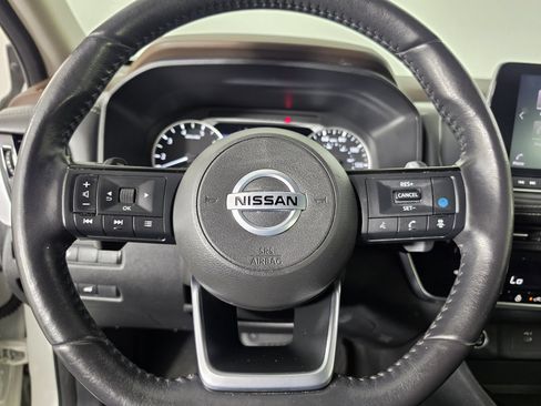 Used 2021 Nissan Rogue SV w/ Premium Package FWD image 25