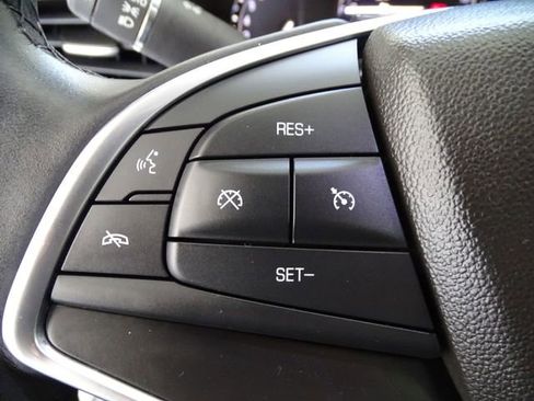 Used 2018 Cadillac XT5 Luxury w/ Driver Awareness Package AWD/4WD image 7