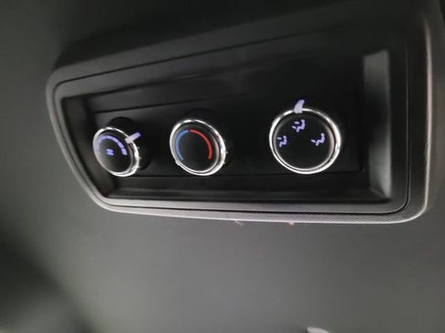 Used 2019 Dodge Grand Caravan SXT w/ Rear Park Assist Package image 45