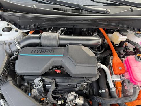 Used 2025 Hyundai Tucson Blue image 32