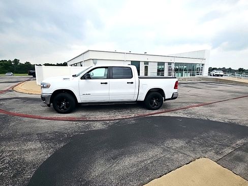 Used 2025 RAM 1500 Lone Star RWD image 3