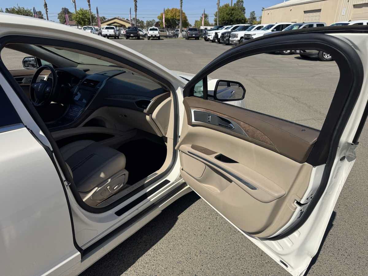 Used 2016 Lincoln MKZ Black Label FWD image 15
