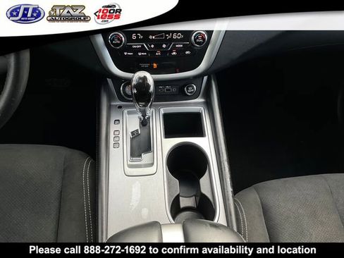 Used 2020 Nissan Murano SV image 17