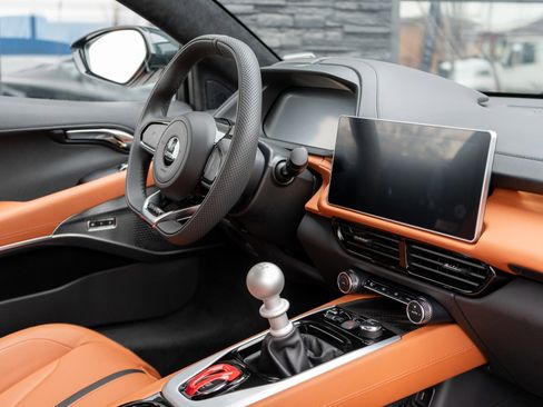 Used 2025 Lotus Emira image 39