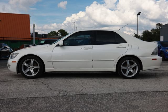 Used 2005 Lexus IS 300 RWD image 4