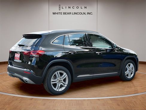 Used 2022 Mercedes-Benz GLA 250 4MATIC image 5