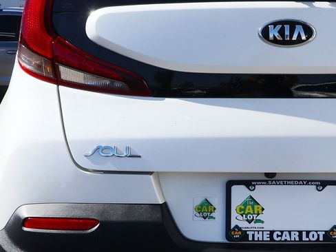 Used 2021 Kia Soul S image 20