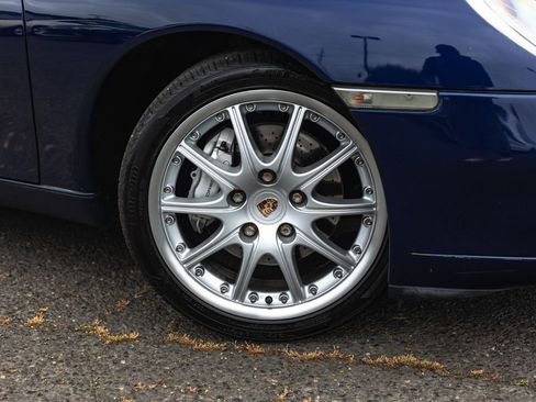 Used 2001 Porsche 911 Carrera 4 AWD/4WD image 4