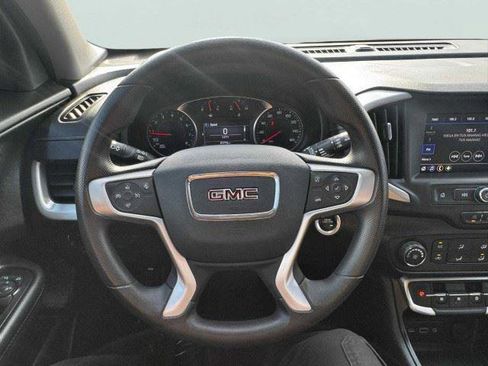 Used 2024 GMC Terrain SLE FWD image 26
