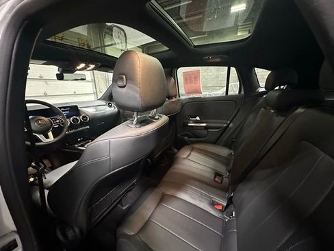 Certified 2022 Mercedes-Benz GLA 250 4MATIC image 14