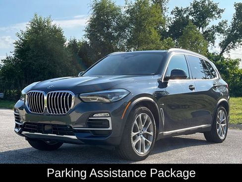 Used 2021 BMW X5 xDrive45e w/ Premium Package AWD/4WD image 3