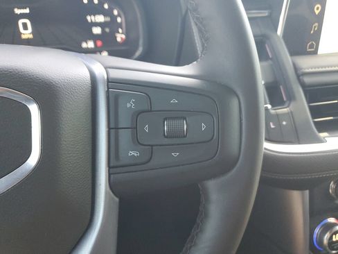 Used 2023 GMC Yukon SLT w/ SLT Premium Package AWD/4WD image 25
