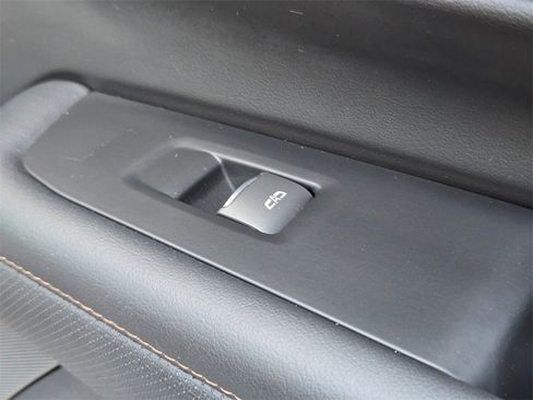 Used 2025 Chevrolet Tahoe High Country image 30