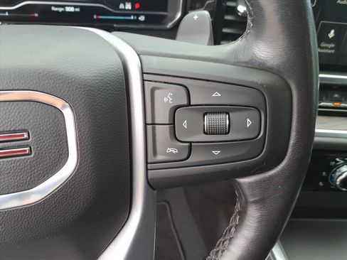 Used 2022 GMC Sierra 1500 SLT w/ SLT Convenience Package AWD/4WD image 26