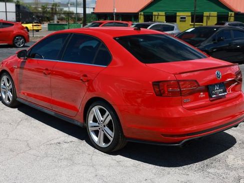 Used 2017 Volkswagen Jetta GLI FWD image 8