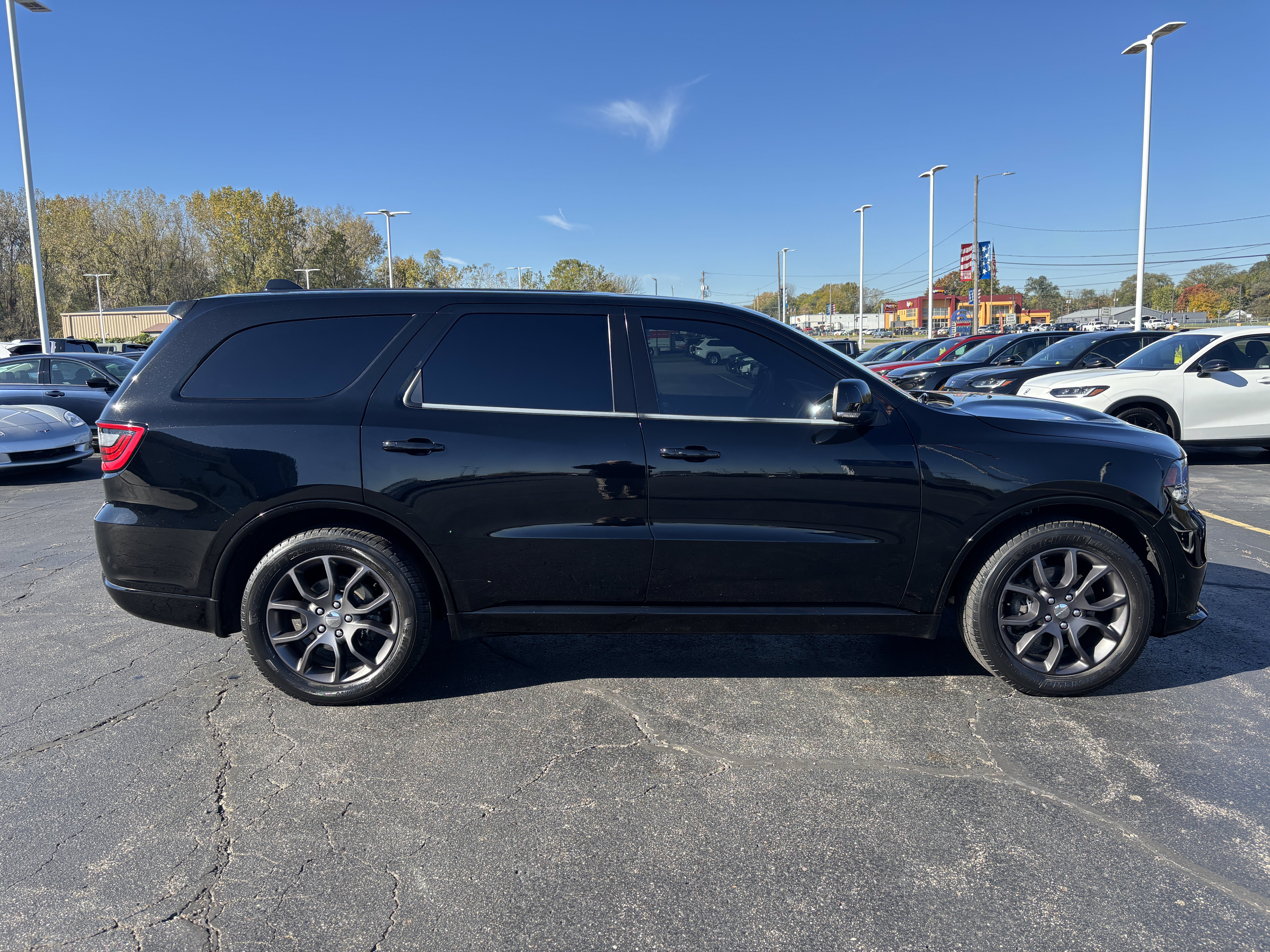 Used 2018 Dodge Durango R/T AWD/4WD image 5