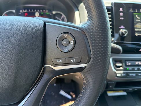 Used 2023 Honda Passport EX-L image 23