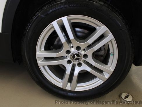 Used 2021 Mercedes-Benz GLB 250 4MATIC image 41