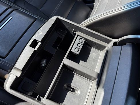 Certified 2018 GMC Yukon Denali w/ Denali Ultimate Package image 32