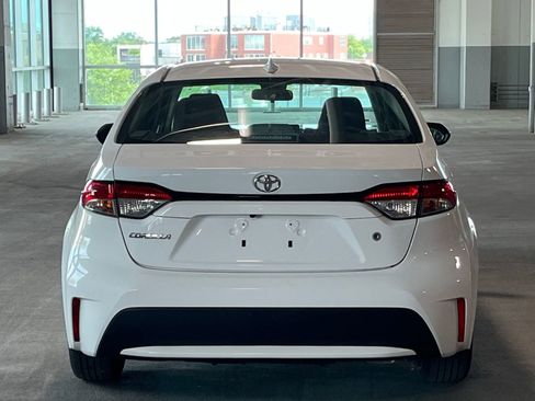 Used 2020 Toyota Corolla L FWD image 9