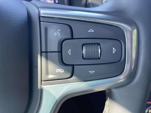 Used 2024 Chevrolet Tahoe Z71 w/ Luxury Package AWD/4WD image 30