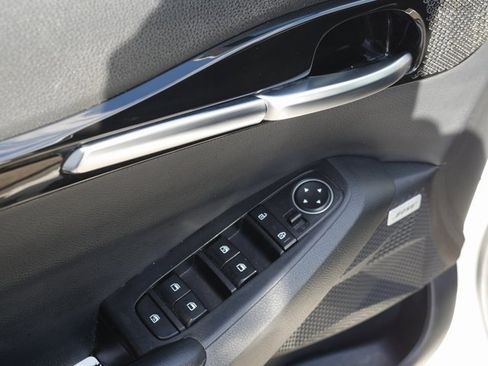 Used 2023 Kia Seltos SX w/ SX Sunroof Package image 15