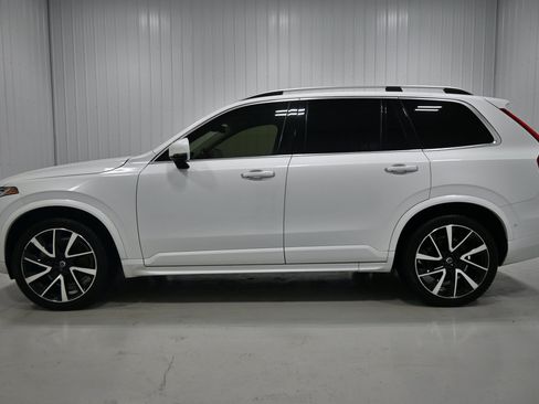 Used 2019 Volvo XC90 T6 Momentum w/ Advanced Package AWD/4WD image 24