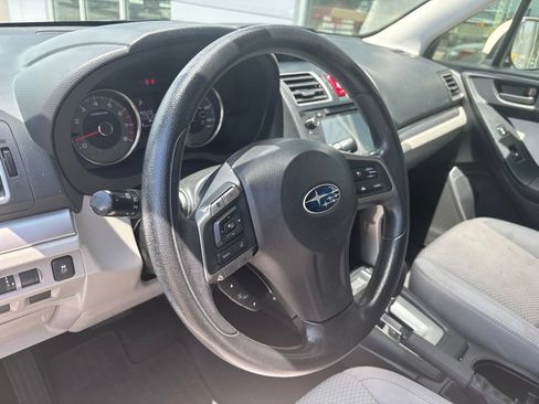 Used 2016 Subaru Forester 2.5i Premium AWD/4WD image 7