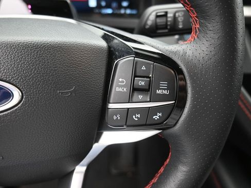 Used 2025 Ford Explorer ST-Line image 7