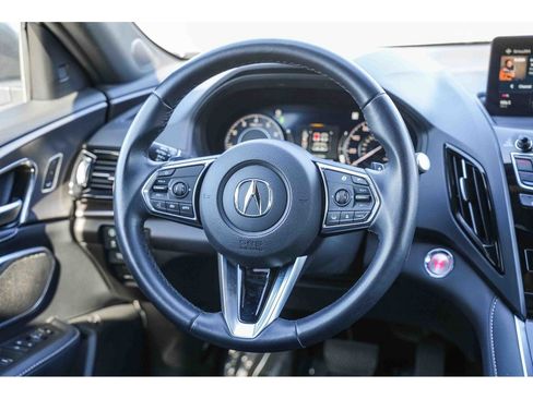 Used 2025 Acura RDX SH-AWD image 15