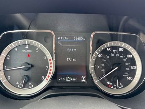 Used 2019 Nissan Titan Platinum Reserve w/ Platinum Utility Package image 33