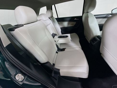 Used 2019 Volkswagen Tiguan SE w/ Panoramic Sunroof Package FWD image 27