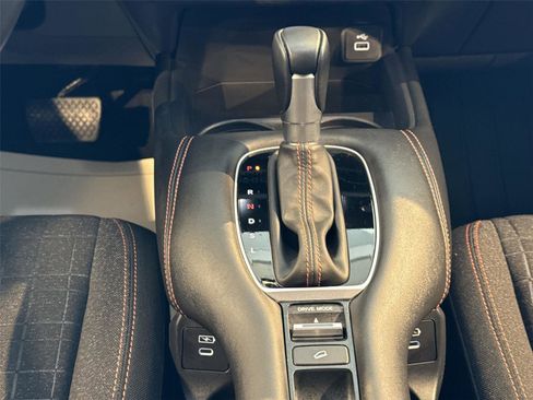 New 2025 Honda HR-V Sport image 20