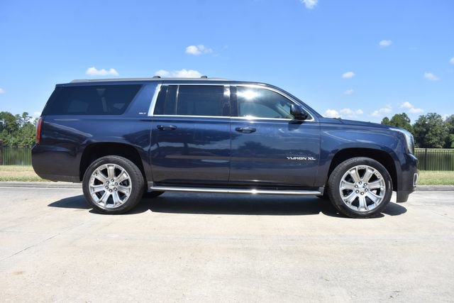 Used 2019 GMC Yukon XL SLT w/ Open Road Package RWD image 3