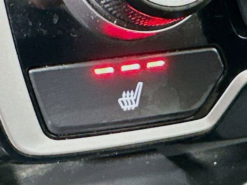 Used 2022 Honda CR-V Touring image 16