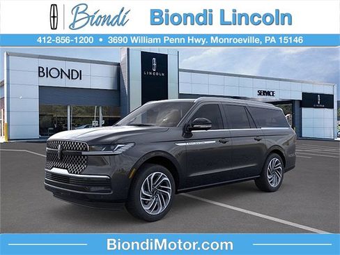 New 2025 Lincoln Navigator L Reserve AWD/4WD image 1