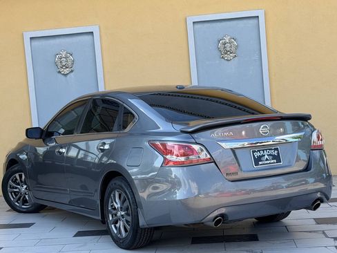 Used 2015 Nissan Altima 2.5 S w/ Sport Value Package FWD image 6