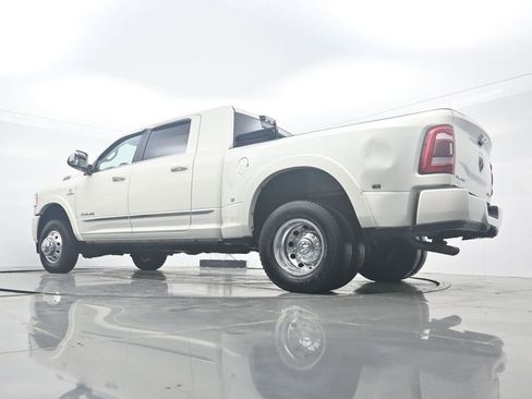Used 2022 RAM 3500 Limited image 28