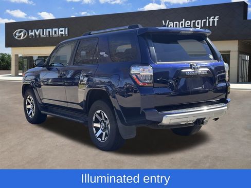 Used 2018 Toyota 4Runner TRD Off-Road Premium image 8