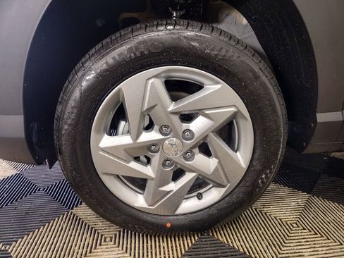 New 2026 Hyundai Kona SE image 25