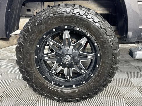 Used 2017 RAM 2500 Laramie w/ Convenience Group image 31